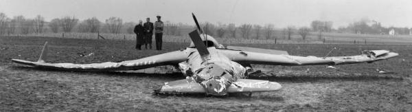 Curtiss xp 55 prototype crash 2