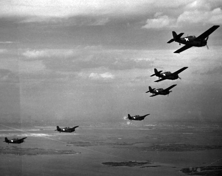 Formation of f4f 4 wildcats of vf 24 in flight nas floyd bennett field new york 28 april 1943