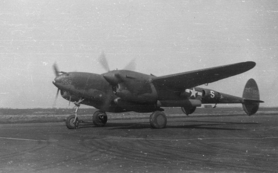 P 38j lightnoing american air museum fre 2410