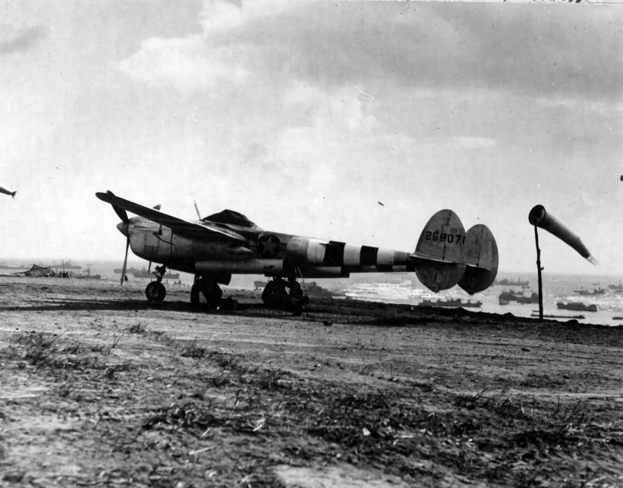 P 38j with d day stripes serial 42 68071 of the 392nd fs 367th fg sits on the newly constructed airfield normandy